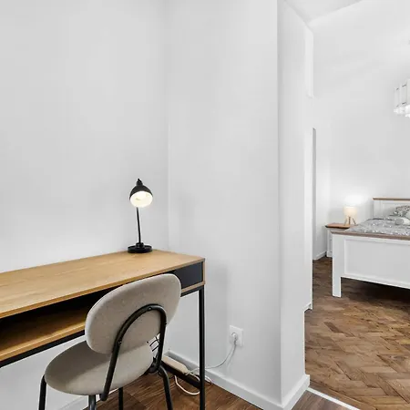 Nordic In Amazing Location - Old Town Будинок відпочинку Братислава