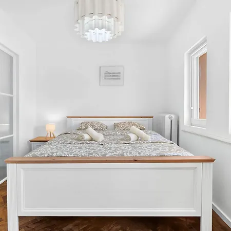 Будинок відпочинку Nordic In Amazing Location - Old Town Братислава